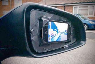     . 

:	because-replacing-the-side-mirror-is-too-complicated-iphone-in-front-camera-mode-as-cars-side-mi.jpg 
:	994 
:	40.4  
ID:	28620